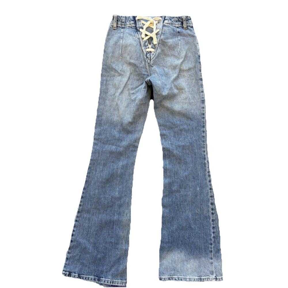 BDG size 24 Laced Flare Lightwash Women’s Jeans Denim Y2K Streetwear Sexy